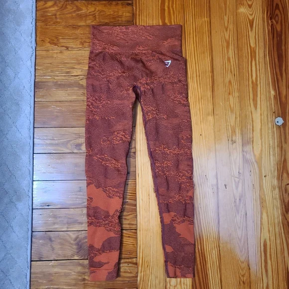 Gymshark Adapt Camo Seamless Leggings - Picture 2 of 12